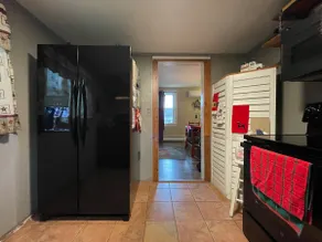 Big Living in the Little House, Full Kitchen - Image 4