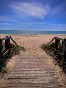 Charming seaside apartment - Image 2