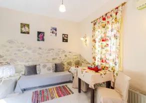 Zaros! Cozy stoudio with pool!Incl.Breakfast+Taxes - Image 3