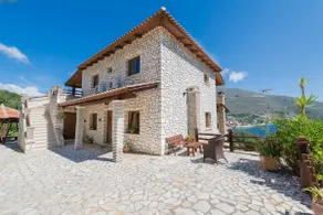 Appartements de luxe en pierre avec vue imprenable sur mer - Image 4