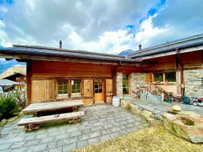 Charming and quiet guesthouse in the mountains - Image 5