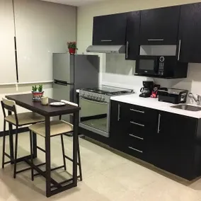 Nice apartment in a good location near Angelópolis - Image 4