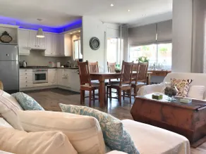 Gorgeous central triplex with rooftop and garden - Image 2