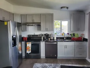 3br Guest House with Lake Washington View! - Image 5