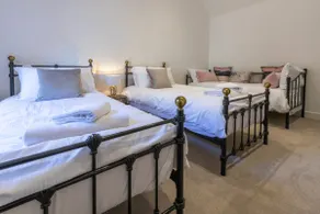 Trinity Cottage, YORK - Image 4