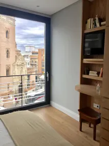 Magnificent cozy SUITE located right in the center. - Image 3