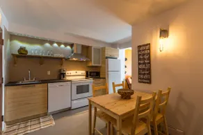 urban apart #1| free parking | 1 BR 2 beds | AC - Image 5