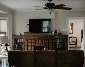 Bonnie Jane House - Image 4