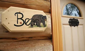 Cabin Bear at beautiful Kayanara - Image 3