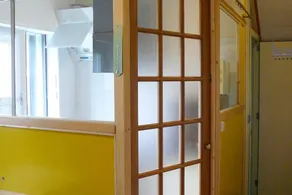 Nice studio with parking in a quiet neighborhood - Image 5