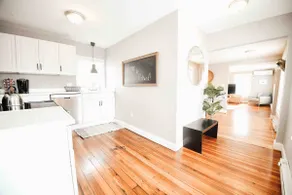 Cozy + Walkable • East End Getaway - Image 2