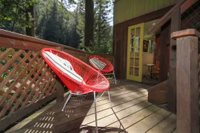 Beautiful Bohemian Retreat - Image 2