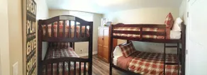Walkout basement unit - beautiful scenery - Image 3