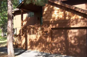 Sunriver Savings! 3B/2Ba House, Hot Tub, Air Cond! - Image 2