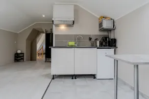 Beautiful new contemporary apartment very bright - Image 3