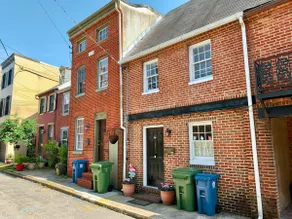 Perfect Location by Fed Hill Park 2Bdr/2.5Ba - Image 5