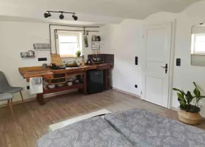 Everyone's home - Image 3
