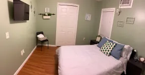 2 Bedroom in triplex close to theme parks - Image 5