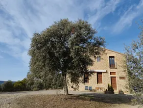 Palau School - Warm stone and wood cottage - Image 3