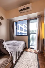 Air Residences Makati CBD 1BR w Balcony - Image 2