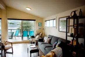 Spectacular Ocean View Cottage, Port Renfrew - Image 5