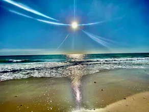”Seas The Day @ AloeVero” - 1.5 Miles 2 the Beach - Image 5