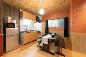 On Sale! 2 double beds, 2 futons/up to 6 people/5-minute walk to Don Quixote - Image 5