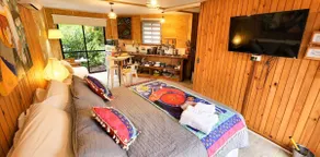 Cabin, BEACH access, lake view, water tank - Image 4