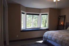 Tranquil Nature Retreat on 12 acres! - Image 4