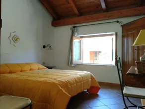 Elegant Romantic Fico Nero Suite Park Pool - Image 5
