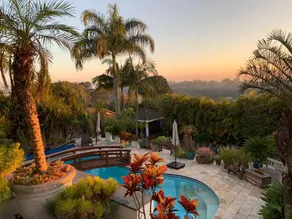 Natural luxury house. - Image 3