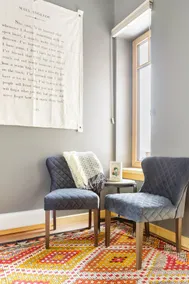 Beautiful Boho-Chic Loft on Main St. - Image 2