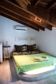 Artemezzanine. Cosy haven w/ a fantastic view!50m² - Image 3