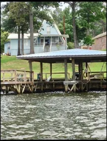Waterfront Lake house Getaway - Image 2