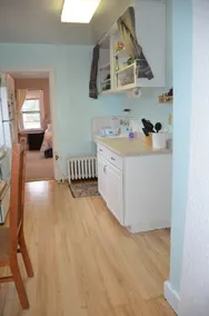 Best location in Milwaukee! Upper Duplex Unit - Image 4