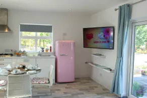 Modern, Cosy, Relaxing Bunlin Heights Studio - Image 5