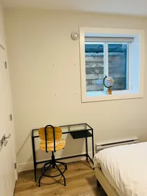 Beautiful Suite (Unit #1), 1BR - Image 4