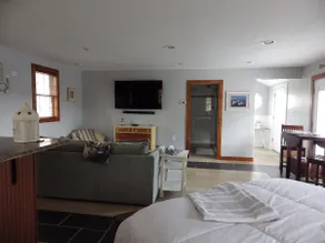 Bonfield Bungalow - Image 5