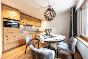 Unique Alpic style apartment in the heart of Davos - Image 4