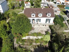 Beautiful house, garden, landscape, RER direct to Paris - Image 2