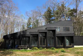 Modern Maine Beach House - Image 2