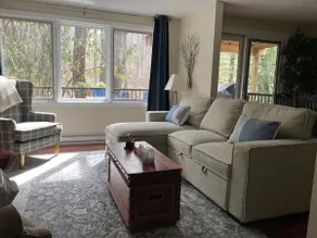 A Cozy, Quiet Getaway - Image 2