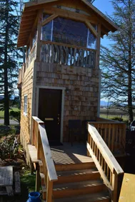 Roadside Treehouse - Image 5