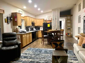 HarborLite Luxury Lodging At The PORT *WALK-2-DOCK - Image 2