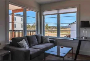 #2 Cozy Coastal Cottage with views of the bay - Image 5
