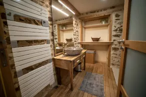 Gîte with view and hot bath at the beekeeper's! - Image 5