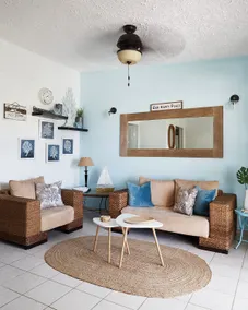 Charming 1bd in Holetown, across from beach - Image 2