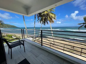 Seafront Beach House / Heated Pool & Beach Access - Image 3