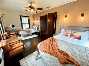 Excellent Location, Luxury, Historic Charm, Grill - Image 5