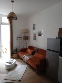 Sète: cozy little nest, air-conditioned and renovated - Image 3
